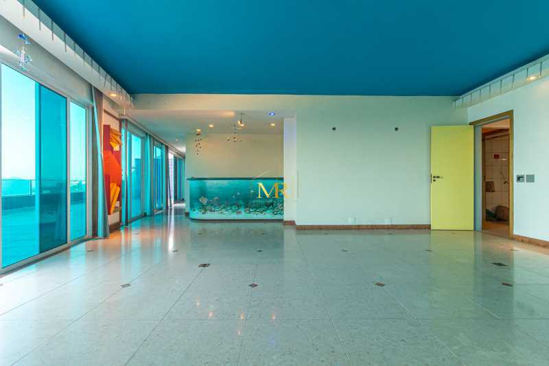 Conheça IMG_8356 do imóvel - Cobertura Linear à Venda – 4 Suítes – Copacabana – 425 m² com Terraço Panorâmico e Vista Mar - DM137 - 11 IMG_8356 - 11