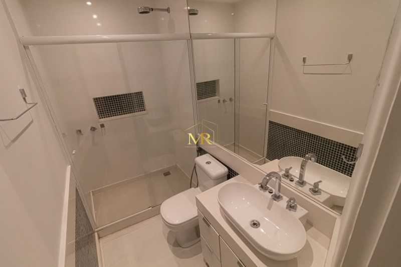 Conheça IMG_5429 do imóvel - Apartamento à Venda – 3 Dormitórios (1 Suíte) – Ipanema – 112 m² com Acabamento de Alto Padrão e Varanda - DM139 - 27 IMG_5429 - 27