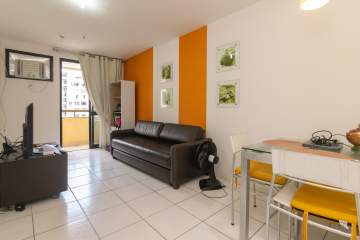 Apart-Hotel à Venda – 1 Suíte – Copacabana – 38 m² Mobiliado com Varanda com 1 Vaga - DM166
