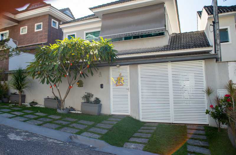 Conheça CASA 3 do imóvel - Casa Triplex à Venda em Condomínio – 4 Dormitórios (3 suítes) – Pechincha – 315 m² com Piscina, Sauna e Espaço Gourmet - G06 - 2 CASA 3 - 2