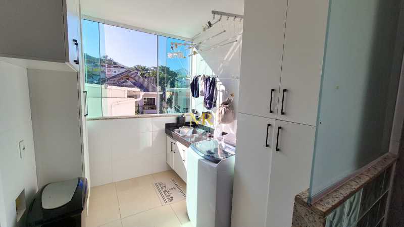 Conheça CASA 16 do imóvel - Casa Triplex à Venda em Condomínio – 4 Dormitórios (3 suítes) – Pechincha – 315 m² com Piscina, Sauna e Espaço Gourmet - G06 - 8 CASA 16 - 8