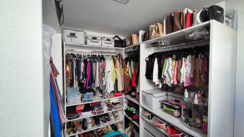 Conheça CASA 37 do imóvel - Casa Triplex à Venda em Condomínio – 4 Dormitórios (3 suítes) – Pechincha – 315 m² com Piscina, Sauna e Espaço Gourmet - G06 - 17 CASA 37 - 17