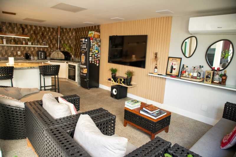 Conheça CASA 68 do imóvel - Casa Triplex à Venda em Condomínio – 4 Dormitórios (3 suítes) – Pechincha – 315 m² com Piscina, Sauna e Espaço Gourmet - G06 - 29 CASA 68 - 29