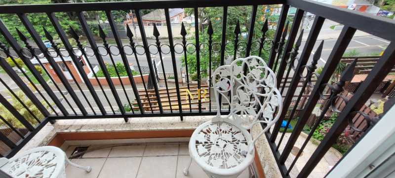 Conheça 20230619_130728 do imóvel - Casa Duplex à Venda – 4 dormitórios (1 suíte) – Freguesia (Jacarepaguá) – 189 m² no Condomínio Jardins de Flores com Quintal, Churrasqueira e Espaço para Piscina - DM184 - 13 20230619_130728 - 13