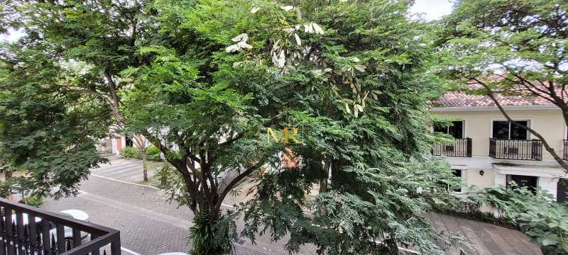 Conheça 20230619_130901 do imóvel - Casa Duplex à Venda – 4 dormitórios (1 suíte) – Freguesia (Jacarepaguá) – 189 m² no Condomínio Jardins de Flores com Quintal, Churrasqueira e Espaço para Piscina - DM184 - 19 20230619_130901 - 19