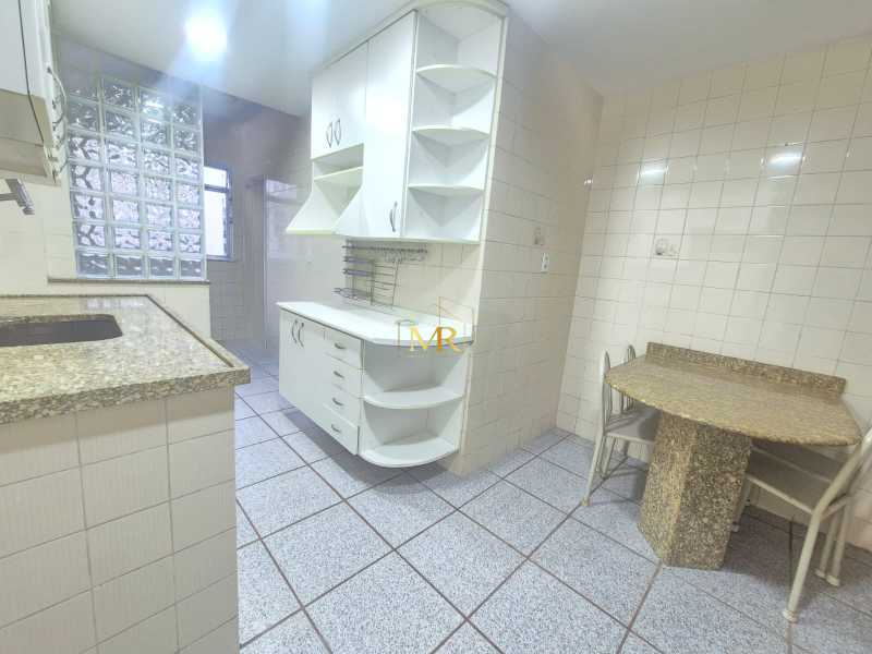 Conheça 3 do imóvel - Apartamento à Venda - 4 Dormitórios (1 suíte) - Pechincha - 109 m² com Varanda e Vaga de Garagem - DM186 - 3 3 - 3