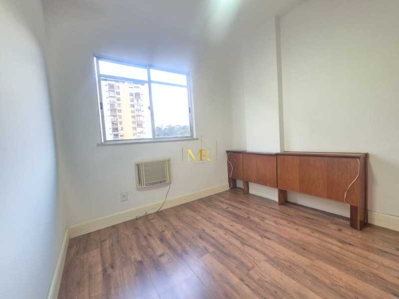 Conheça 8 do imóvel - Apartamento à Venda - 4 Dormitórios (1 suíte) - Pechincha - 109 m² com Varanda e Vaga de Garagem - DM186 - 8 8 - 8
