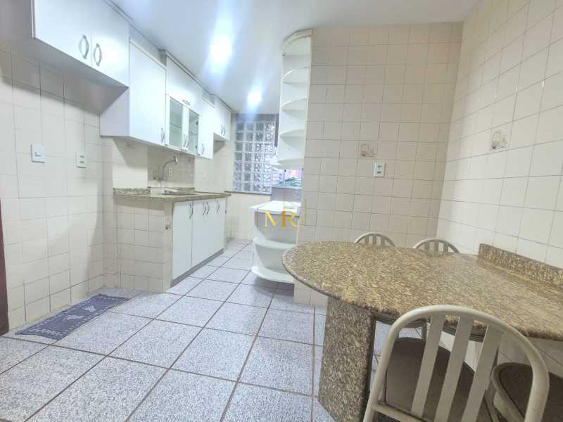 Conheça 15 do imóvel - Apartamento à Venda - 4 Dormitórios (1 suíte) - Pechincha - 109 m² com Varanda e Vaga de Garagem - DM186 - 15 15 - 15