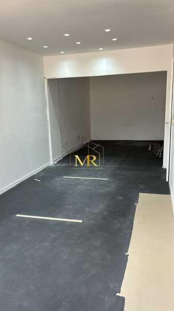 Conheça WhatsApp Image 2025-10-23 at 1 do imóvel - Sala Comercial para Locação – Barra da Tijuca – 123 m² com Ar-Condicionado e 4 Vagas - R009 - 9 WhatsApp Image 2025-10-23 at 1 - 9