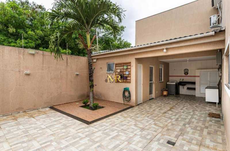 Conheça 25 do imóvel - Casa em Condomínio para Locação - 4 Suítes - Recreio dos Bandeirantes - 288 m² com Piscina Privativa, Churrasqueira e 2 Vagas de Garagem - G09 - 25 25 - 25