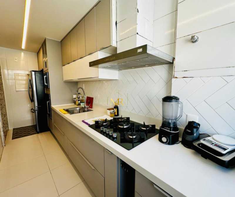 Conheça 16 do imóvel - Cobertura Duplex para Locação - 3 Dormitórios (1 Suíte) - Freguesia (Jacarepaguá) - 198 m² com Piscina Privativa, Área Gourmet e Mobiliada - R012 - 16 16 - 16