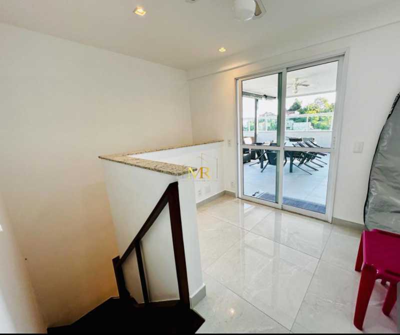 Conheça 26 do imóvel - Cobertura Duplex para Locação - 3 Dormitórios (1 Suíte) - Freguesia (Jacarepaguá) - 198 m² com Piscina Privativa, Área Gourmet e Mobiliada - R012 - 26 26 - 26