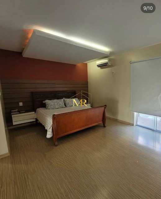 Conheça 4 do imóvel - Casa em Condomínio à Venda - 6 Dormitórios (5 Suítes) - Jacarepaguá - 615 m² com Piscina, Espaço Gourmet e Vista para a Pedra Branca - DM187 - 4 4 - 4