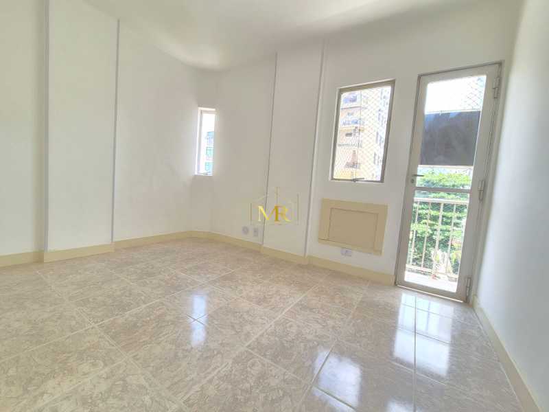 Conheça 6 do imóvel - Apartamento à Venda - 2 Dormitórios - Freguesia (Jacarepaguá) - 67 m² com Sala Ampla e Varanda - DM192 - 6 6 - 6