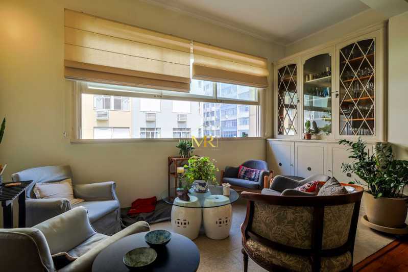 Conheça 1 do imóvel - Apartamento à Venda - 4 Dormitórios (1 Suíte) - Copacabana - 197 m² com 1 Vaga, Frente e Reformado - DM196 - 1 1 - 1