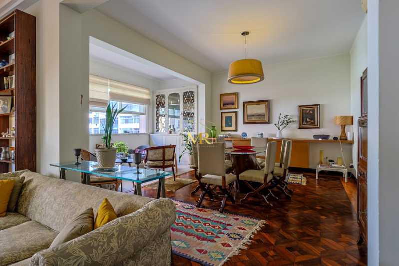 Conheça 6 do imóvel - Apartamento à Venda - 4 Dormitórios (1 Suíte) - Copacabana - 197 m² com 1 Vaga, Frente e Reformado - DM196 - 6 6 - 6