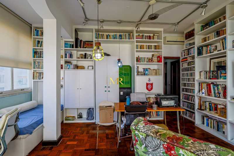 Conheça 21 do imóvel - Apartamento à Venda - 4 Dormitórios (1 Suíte) - Copacabana - 197 m² com 1 Vaga, Frente e Reformado - DM196 - 21 21 - 21