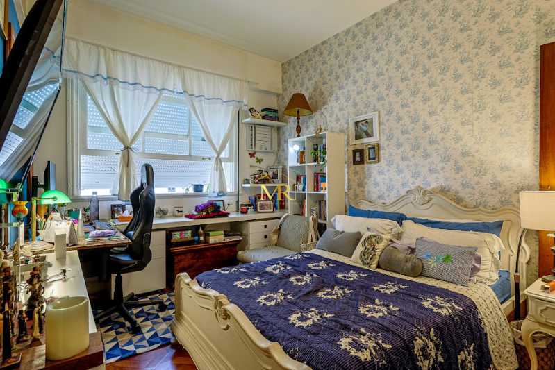 Conheça 28 do imóvel - Apartamento à Venda - 4 Dormitórios (1 Suíte) - Copacabana - 197 m² com 1 Vaga, Frente e Reformado - DM196 - 28 28 - 28