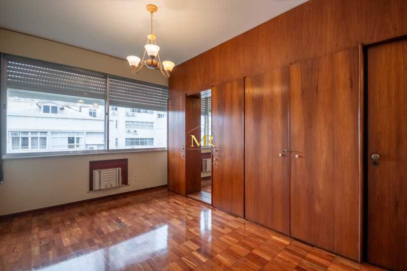 Conheça 15 do imóvel - Apartamento à Venda - 3 Dormitórios (1 Suíte) - Copacabana - 197 m² com 1 Vaga, Frente e Reformado - DM197 - 15 15 - 15