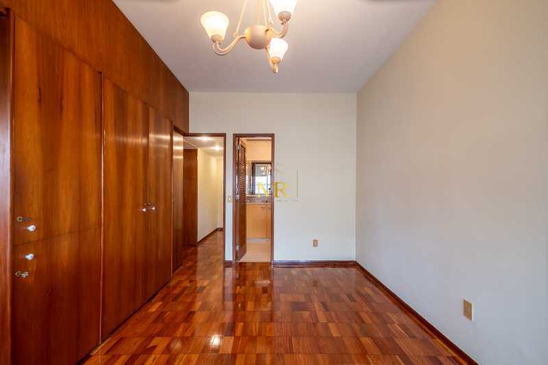 Conheça 16 do imóvel - Apartamento à Venda - 3 Dormitórios (1 Suíte) - Copacabana - 197 m² com 1 Vaga, Frente e Reformado - DM197 - 16 16 - 16