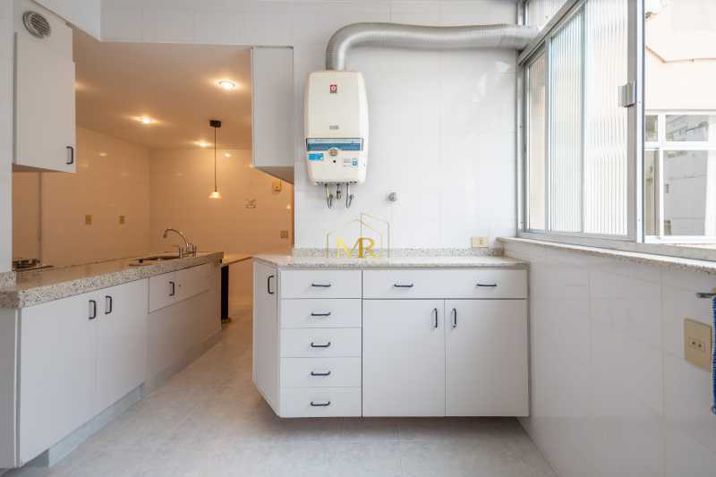 Conheça 25 do imóvel - Apartamento à Venda - 3 Dormitórios (1 Suíte) - Copacabana - 197 m² com 1 Vaga, Frente e Reformado - DM197 - 25 25 - 25