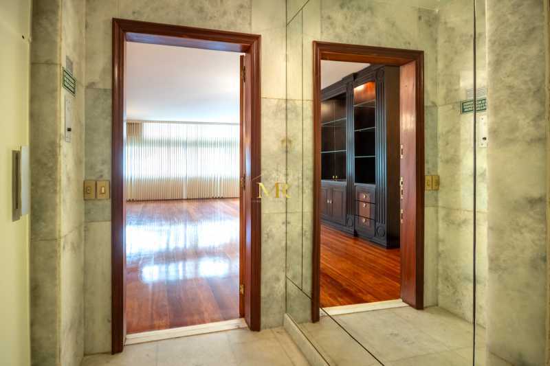 Conheça 28 do imóvel - Apartamento à Venda - 3 Dormitórios (1 Suíte) - Copacabana - 197 m² com 1 Vaga, Frente e Reformado - DM197 - 28 28 - 28