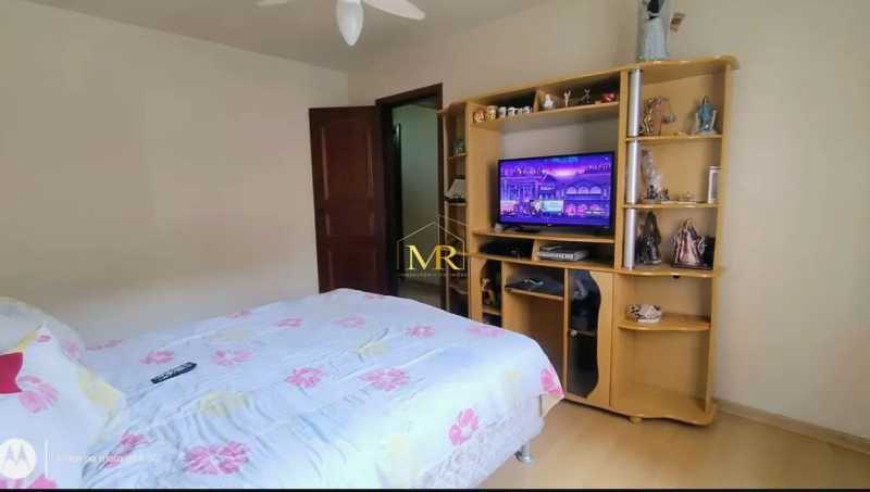 Conheça 3 do imóvel - Casa de Rua à Venda - 4 Dormitórios - Taquara - 230 m² com Piscina, Churrasqueira e 4 Vagas - R019 - 3 3 - 3