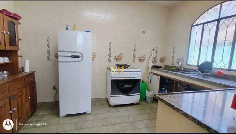 Conheça 13 do imóvel - Casa de Rua à Venda - 4 Dormitórios - Taquara - 230 m² com Piscina, Churrasqueira e 4 Vagas - R019 - 13 13 - 13