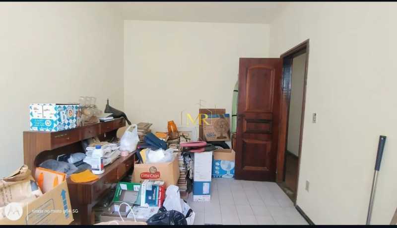 Conheça 17 do imóvel - Casa de Rua à Venda - 4 Dormitórios - Taquara - 230 m² com Piscina, Churrasqueira e 4 Vagas - R019 - 17 17 - 17