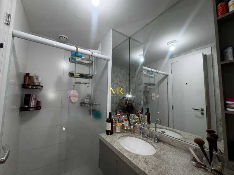 Conheça 22 do imóvel - Apartamento à Venda - 3 Dormitórios (1 Suíte) - Barra da Tijuca - 82 m² com Varanda, Mobiliado e Vista Livre - R023 - 22 22 - 22