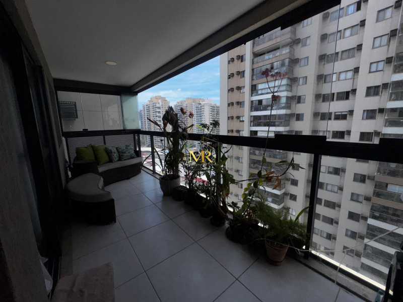 Conheça 5 do imóvel - Apartamento à Venda - 3 Dormitórios (1 Suíte) - Barra da Tijuca - 82 m² com Varanda, Mobiliado e Vista Livre - R023 - 5 5 - 5