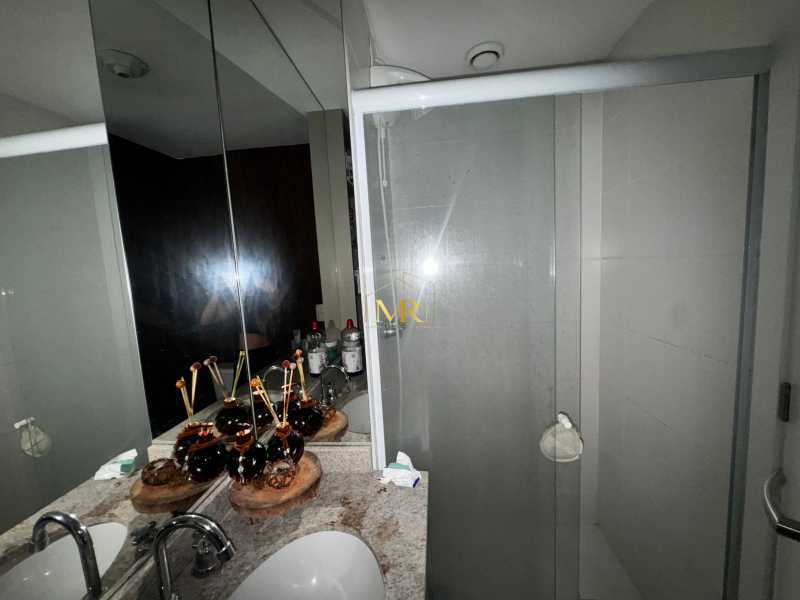 Conheça 14 do imóvel - Apartamento à Venda - 3 Dormitórios (1 Suíte) - Barra da Tijuca - 82 m² com Varanda, Mobiliado e Vista Livre - R023 - 14 14 - 14