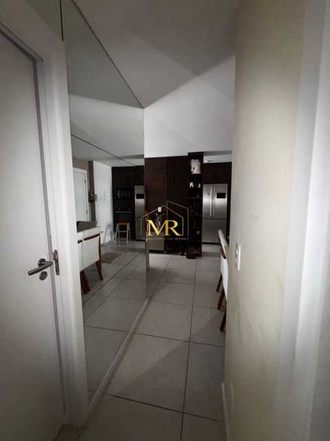 Conheça 13 do imóvel - Apartamento à Venda - 3 Dormitórios (1 Suíte) - Barra da Tijuca - 82 m² com Varanda, Mobiliado e Vista Livre - R023 - 13 13 - 13