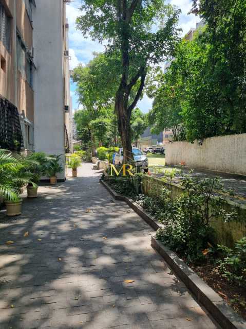 Conheça 12 do imóvel - Apartamento à Venda - 2 Dormitórios - Freguesia (Jacarepaguá) - 43 m² com Sala Ampla e 1 Vaga - R024 - 12 12 - 12