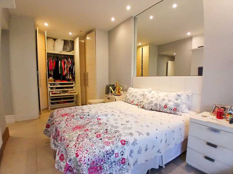 Conheça 18 do imóvel - Apartamento à Venda - 3 Dormitórios (1 Suíte) - Barra da Tijuca - 160 m² com Varanda Ampla, Vista para a Lagoa e 2 Vagas - R025 - 18 18 - 18