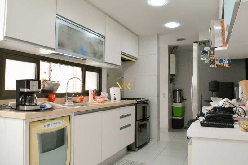 Conheça 20 do imóvel - Apartamento à Venda - 3 Dormitórios (1 Suíte) - Barra da Tijuca - 160 m² com Varanda Ampla, Vista para a Lagoa e 2 Vagas - R025 - 20 20 - 20