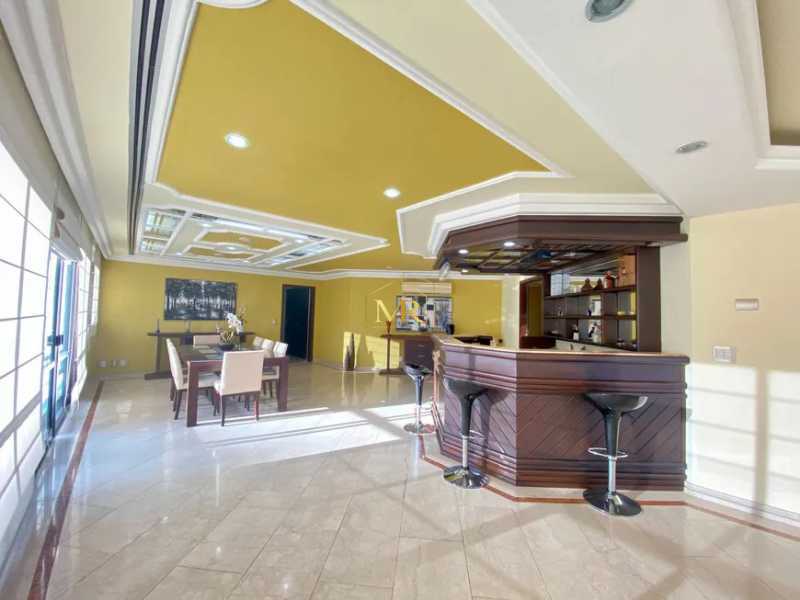 Conheça 7 do imóvel - Apartamento à Venda - 4 Dormitórios (3 Suítes) - Barra da Tijuca - 377 m² com Varandas 360°, Vista Mar e 4 Vagas - R026 - 7 7 - 7