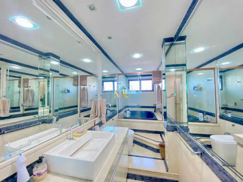 Conheça 11 do imóvel - Apartamento à Venda - 4 Dormitórios (3 Suítes) - Barra da Tijuca - 377 m² com Varandas 360°, Vista Mar e 4 Vagas - R026 - 11 11 - 11