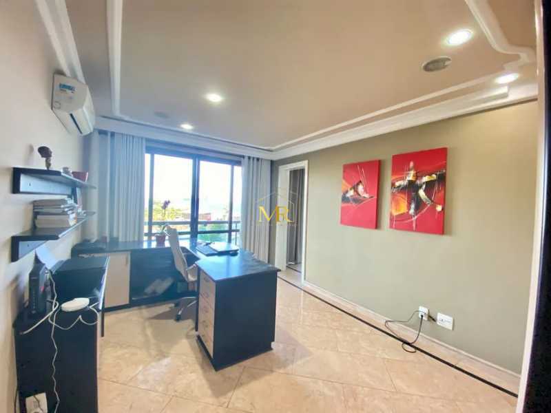 Conheça 18 do imóvel - Apartamento à Venda - 4 Dormitórios (3 Suítes) - Barra da Tijuca - 377 m² com Varandas 360°, Vista Mar e 4 Vagas - R026 - 18 18 - 18