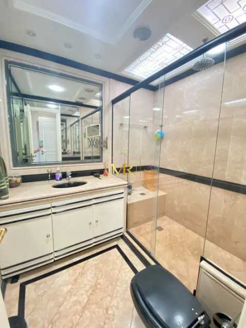 Conheça 19 do imóvel - Apartamento à Venda - 4 Dormitórios (3 Suítes) - Barra da Tijuca - 377 m² com Varandas 360°, Vista Mar e 4 Vagas - R026 - 19 19 - 19