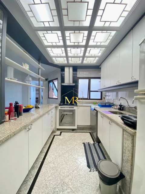 Conheça 24 do imóvel - Apartamento à Venda - 4 Dormitórios (3 Suítes) - Barra da Tijuca - 377 m² com Varandas 360°, Vista Mar e 4 Vagas - R026 - 24 24 - 24