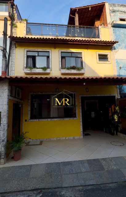 Conheça 3 do imóvel - Casa em Condomínio à Venda - 4 Dormitórios (2 Suítes) - Pechincha - 150 m² com Terraço Gourmet, Reformada e 4 Vagas - DM199 - 3 3 - 3