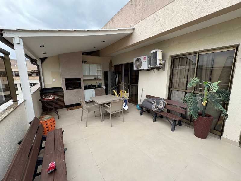 Conheça 2 do imóvel - Cobertura Duplex à Venda - 2 Dormitórios (1 Suíte) - Freguesia (Jacarepaguá) - 154 m² com Piscina Privativa, Churrasqueira e 2 Vagas - R027 - 2 2 - 2