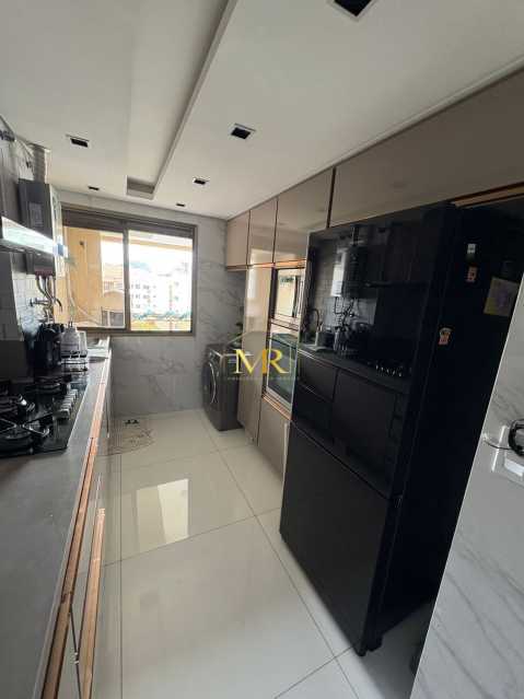 Conheça 19 do imóvel - Cobertura Duplex à Venda - 2 Dormitórios (1 Suíte) - Freguesia (Jacarepaguá) - 154 m² com Piscina Privativa, Churrasqueira e 2 Vagas - R027 - 19 19 - 19