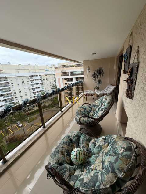 Conheça 23 do imóvel - Cobertura Duplex à Venda - 2 Dormitórios (1 Suíte) - Freguesia (Jacarepaguá) - 154 m² com Piscina Privativa, Churrasqueira e 2 Vagas - R027 - 23 23 - 23