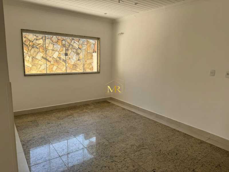 cf5f308b-3fcd-4418-8a36-341083 - 18