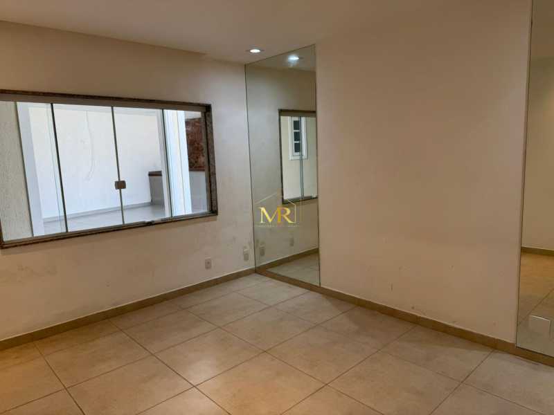 d2f2b6fb-6ff2-4b44-9c18-5b0f1d - 19