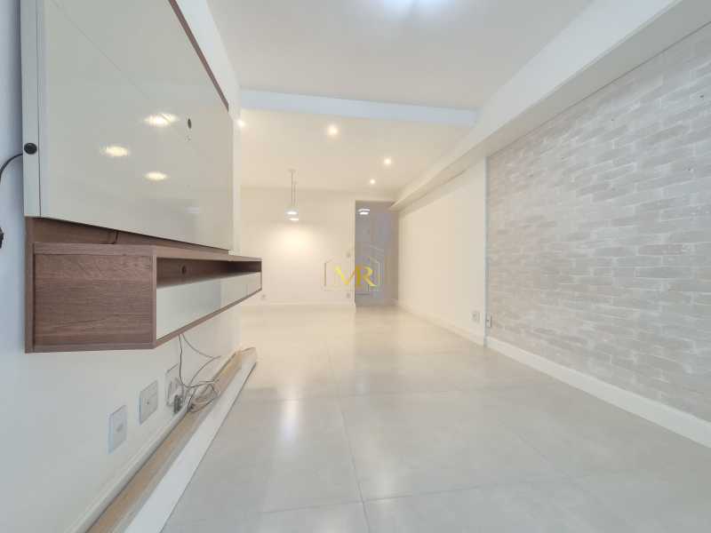 sala - 1