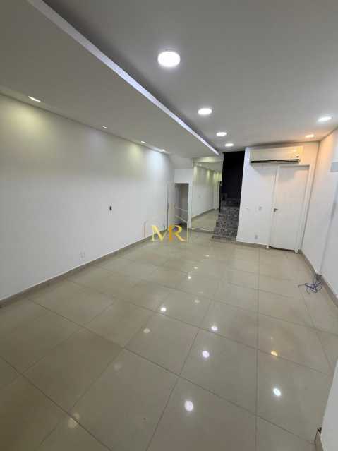 51ad6195-6a37-44cd-bb56-0c5d3a - 1