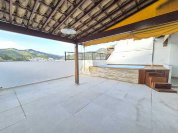 Ótima localização - Cobertura duplex à venda - 2 dormitórios ( 1 suíte) - Rua Araguaia - Freguesia - com piscina e churrasqueira no terraço - DM232